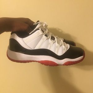 Jordan 11 Retro low